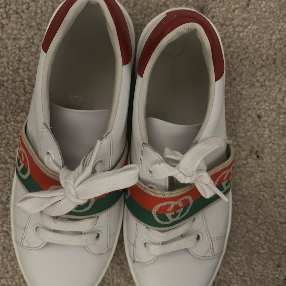 Gucci shoes size euro 33 us 3